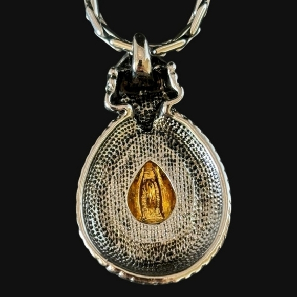 Retired Premier Designs Silver & Gold Two Tone Pendant Necklace - Picture 6 of 9